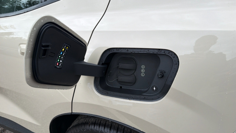 Volvo EX30 200kW SM Extended Range Plus 69kWh 5dr Auto Electric Estate